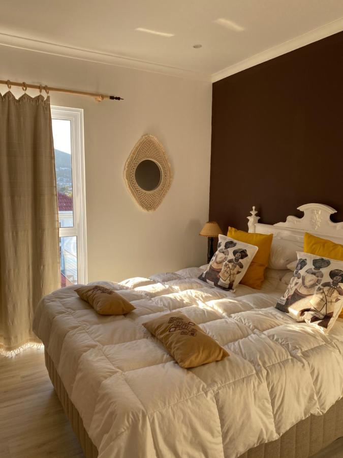Apartment Skyline 2 Bedroom Cape Town